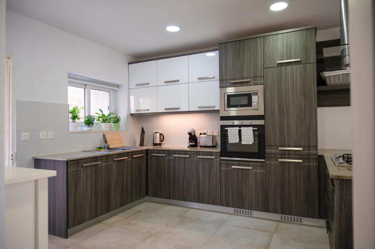 Luzzu - Family Friendly Maisonette Ксленди Екстериор снимка